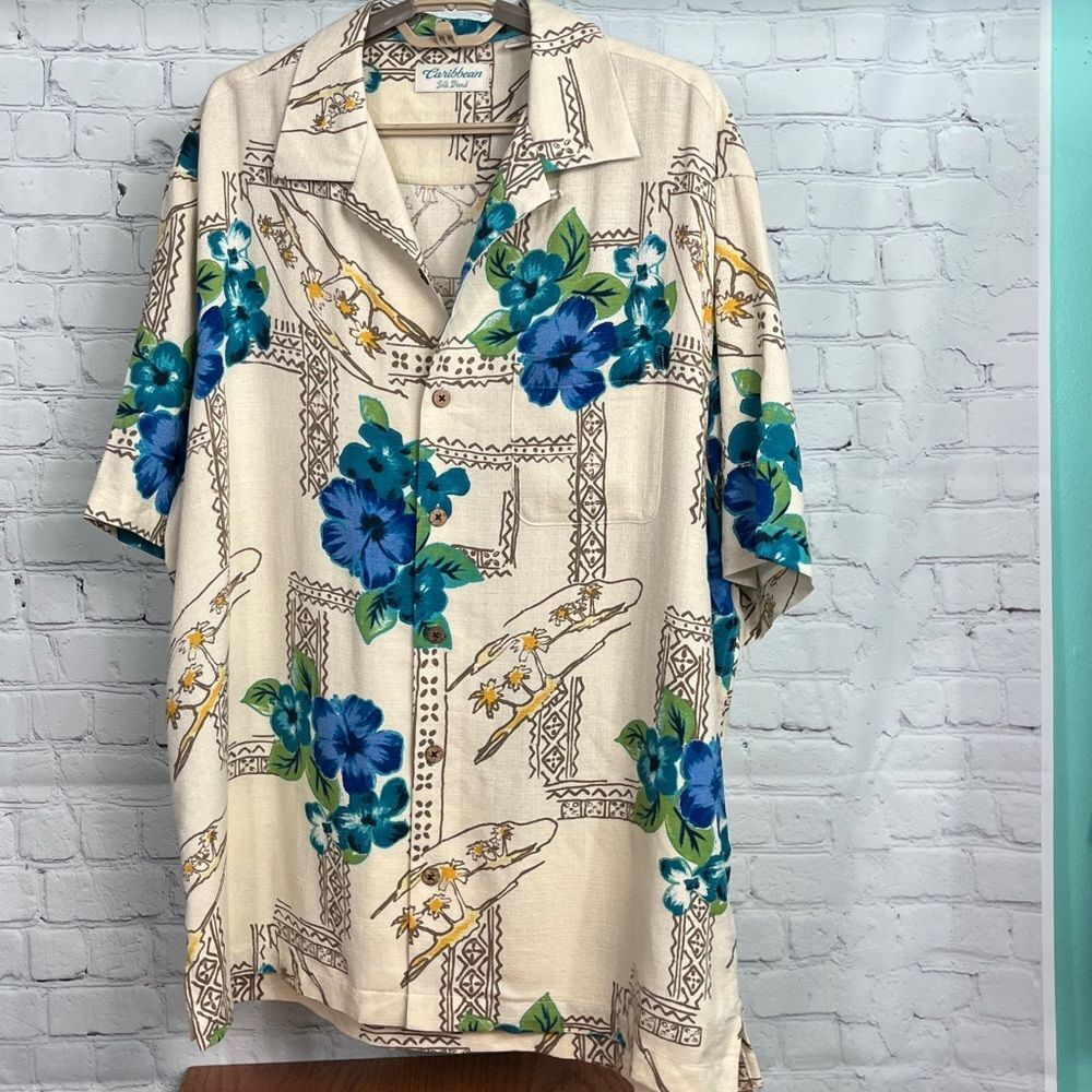 Caribbean Silk Blend Classic Vintage Hawaiian Shirt, sz Large Hibiscus Flowers